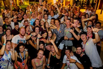 Schoolies club crawl party tour on the Gold Coast outside Melbas on the Park