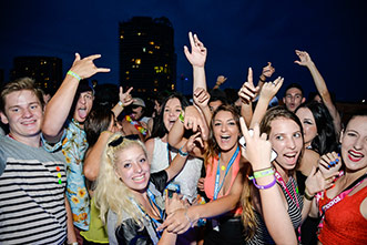 Under 18 party boat in the Gold Coast 