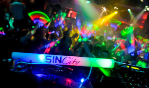 Sincity Nightclub glow sticks, 300 people party on the dance floor
