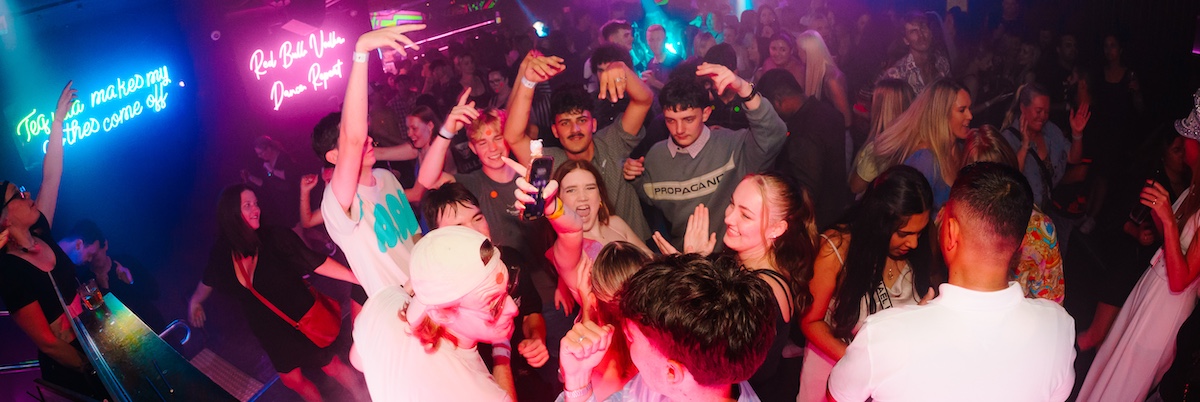 easter long weeknd party surfers paradise on Down Under